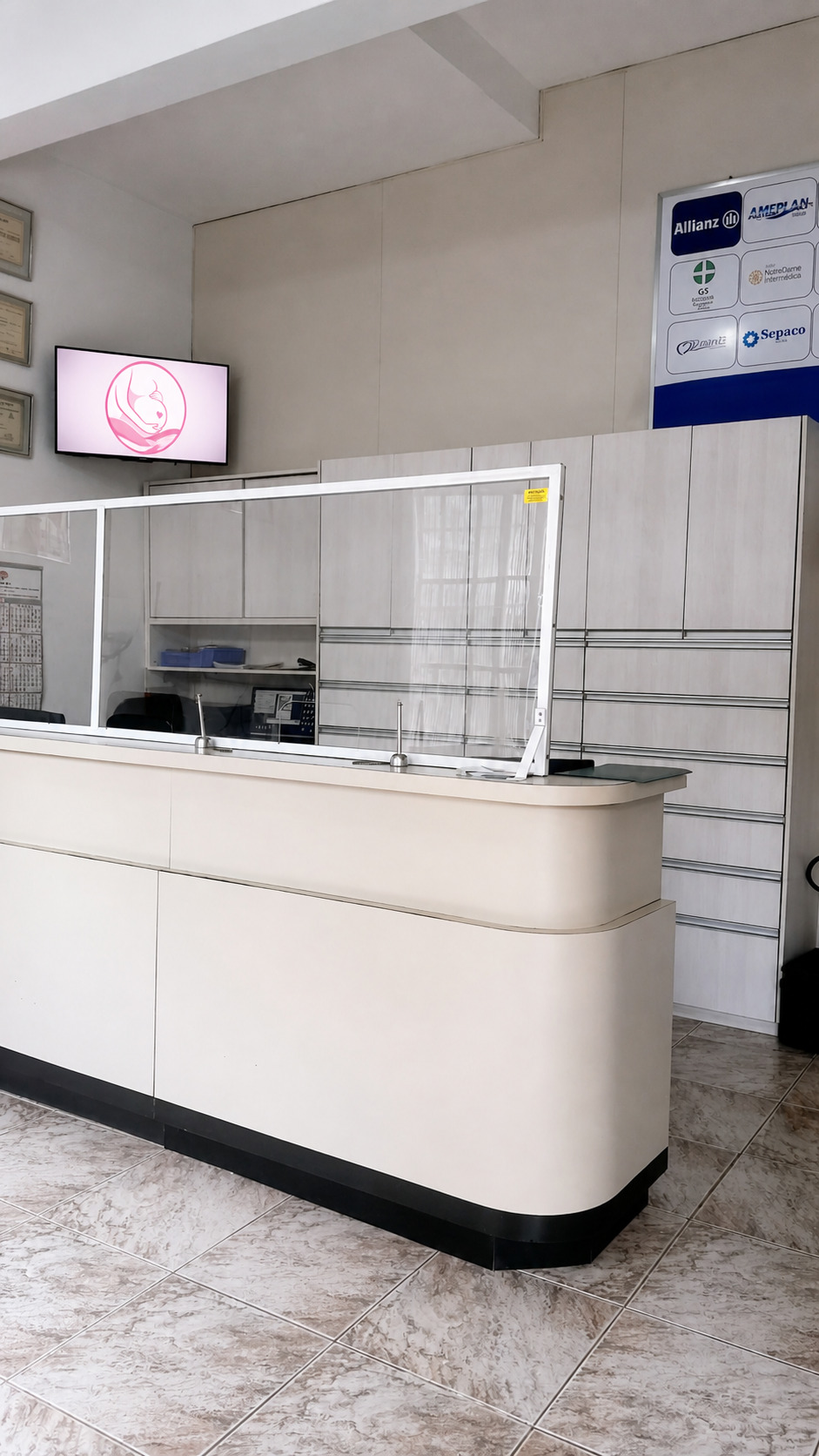 Sala de Espera Clínica Aracili